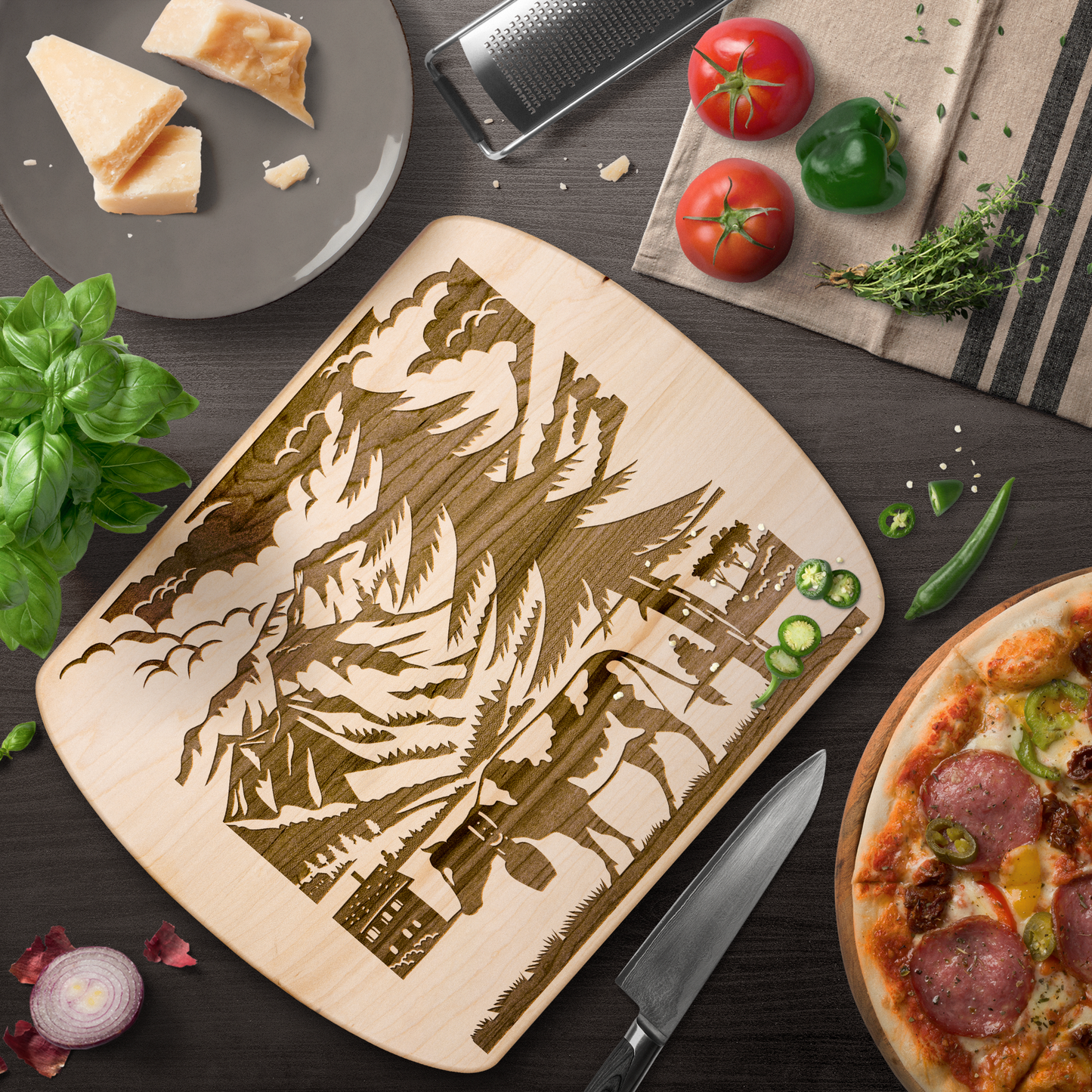 Cutting board with Swiss cow silhouette design in Elm Sernftal with Glarus peaks