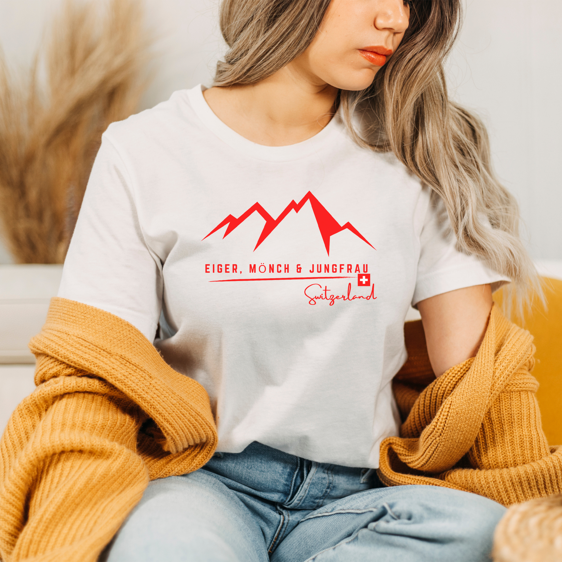 Switzerland T-Shirt, Swiss Souvenir Shirt, Eiger Mönch & Tril – The Swiss Souvenir Shop