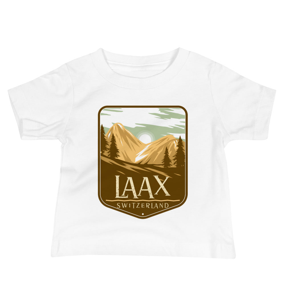 Laax baby shirt in white with vintage alpine badge print